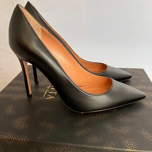 LITA BY CIARA Women's Black Leather Solid Point Toe Pumps Sz EU 38 NIB